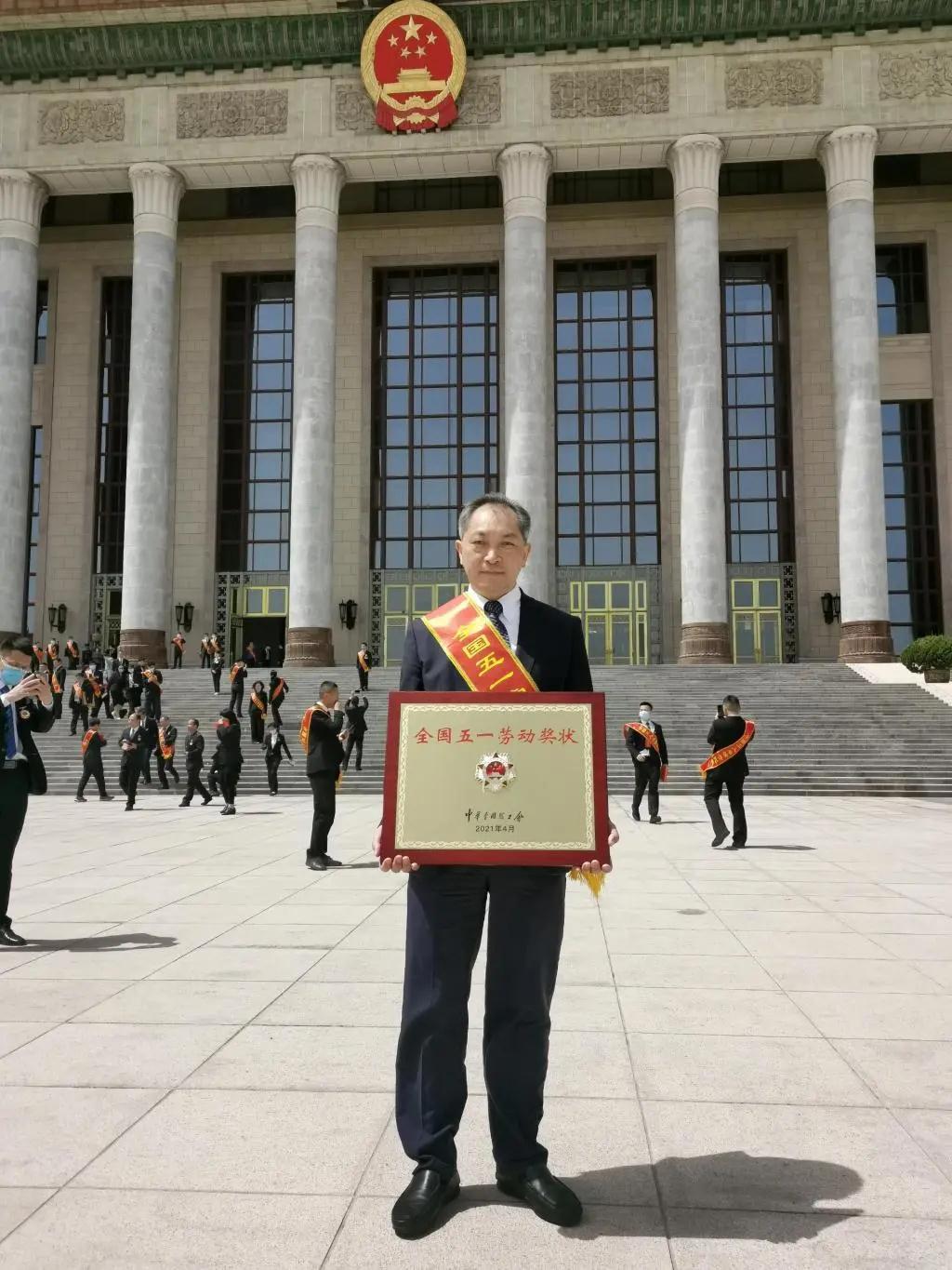 球员个人荣誉表彰增光球队实力的简单介绍
