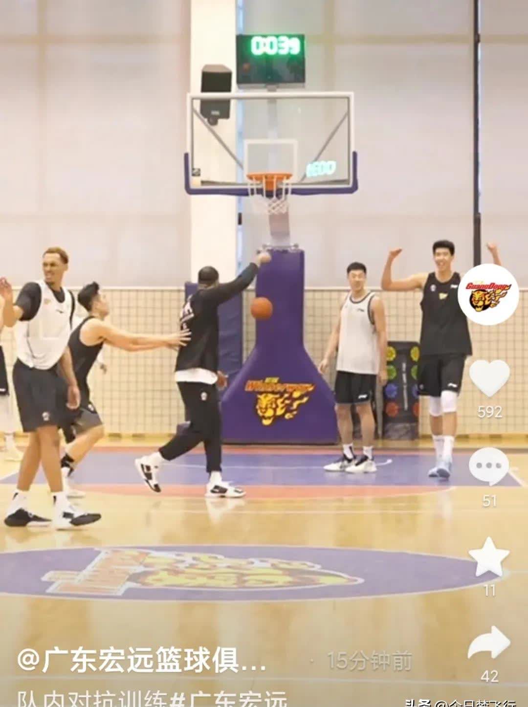广东队建立起强大防守体系，不让对手得分的简单介绍