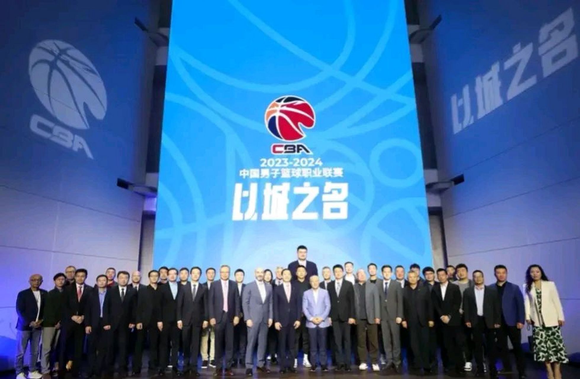 国内篮球联赛新赛季开启，各队实力强弱莫测