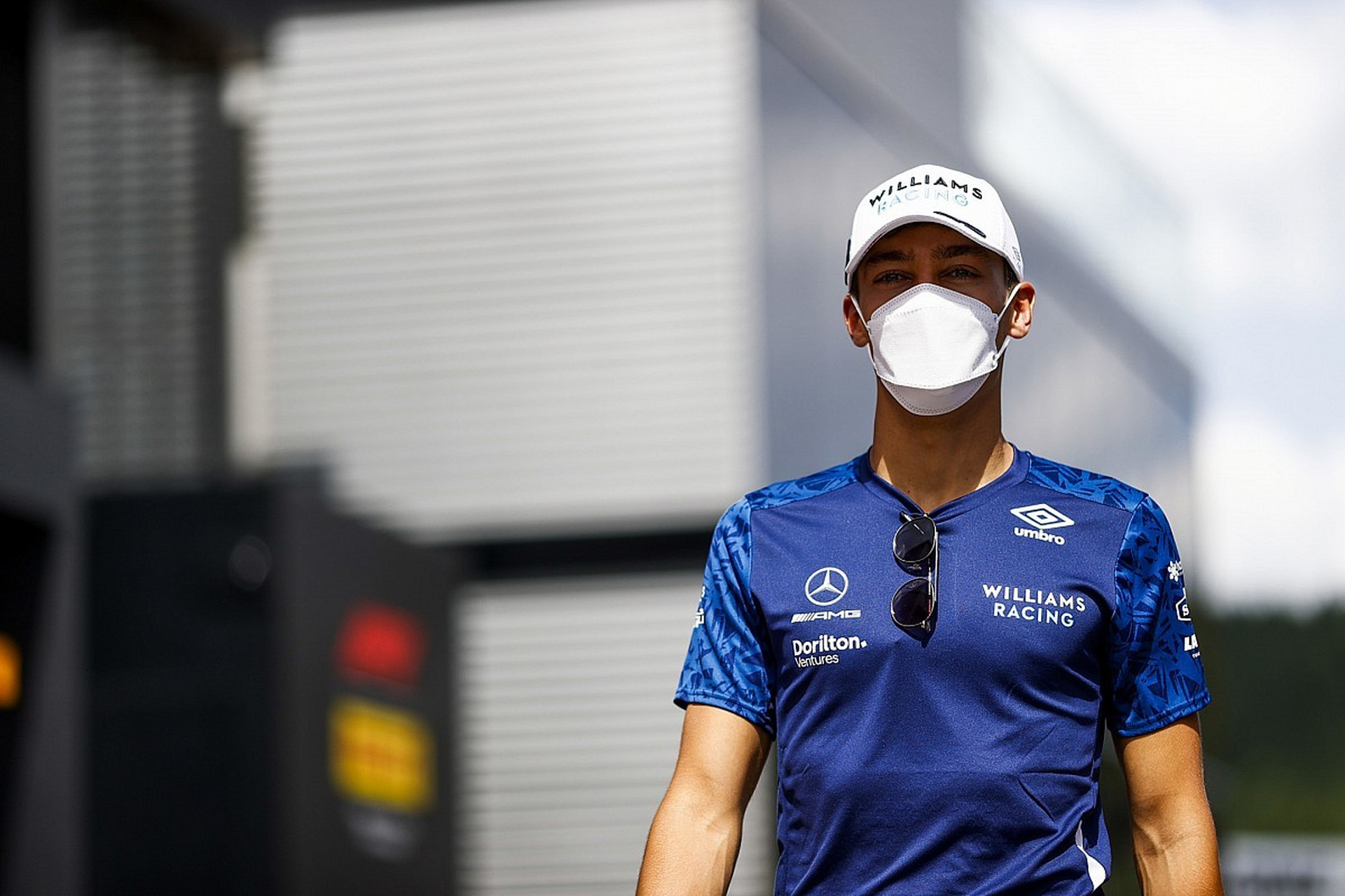 威廉姆斯逆转索伯车队，拉塞尔高光表现